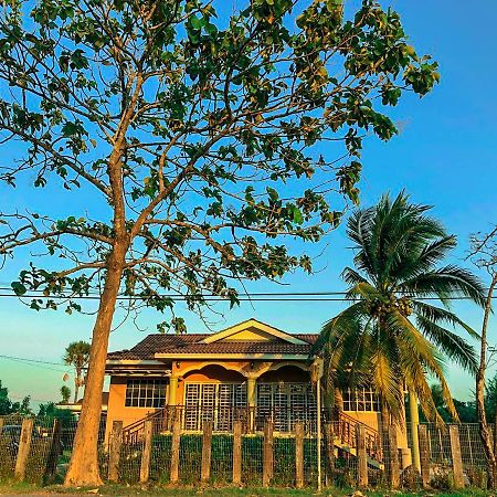 Abisabi Homestay Kangar Extérieur photo