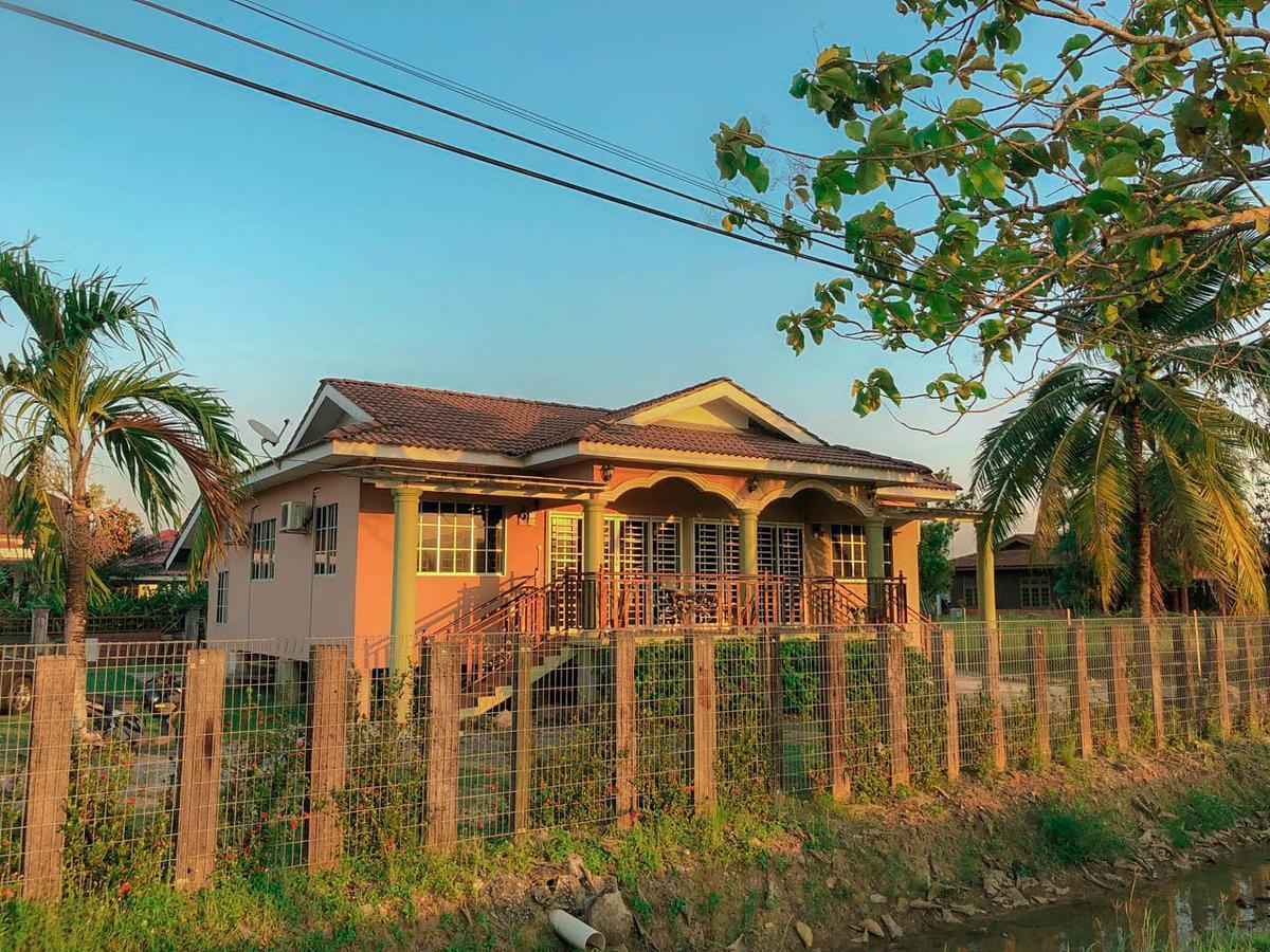 Abisabi Homestay Kangar Extérieur photo